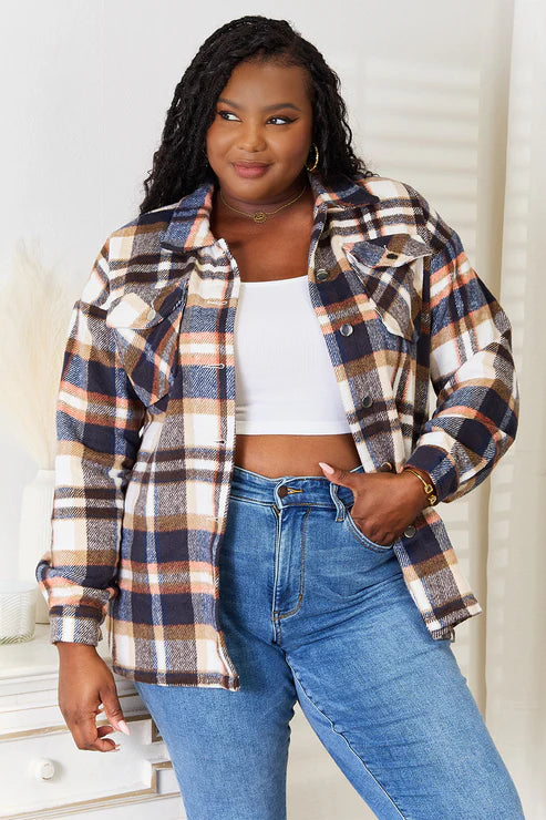 Discover the Latest Trends at Our Online Women's Fashion Store!