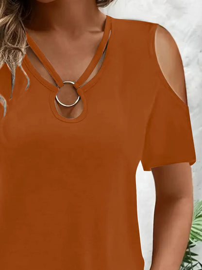 Cold Shoulder T-Shirt with Metal Ring Detail – Uneeque Designzz