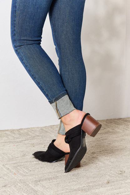 East Lion Corp Pointed-Toe Braided Trim Mules – Uneeque Designzz